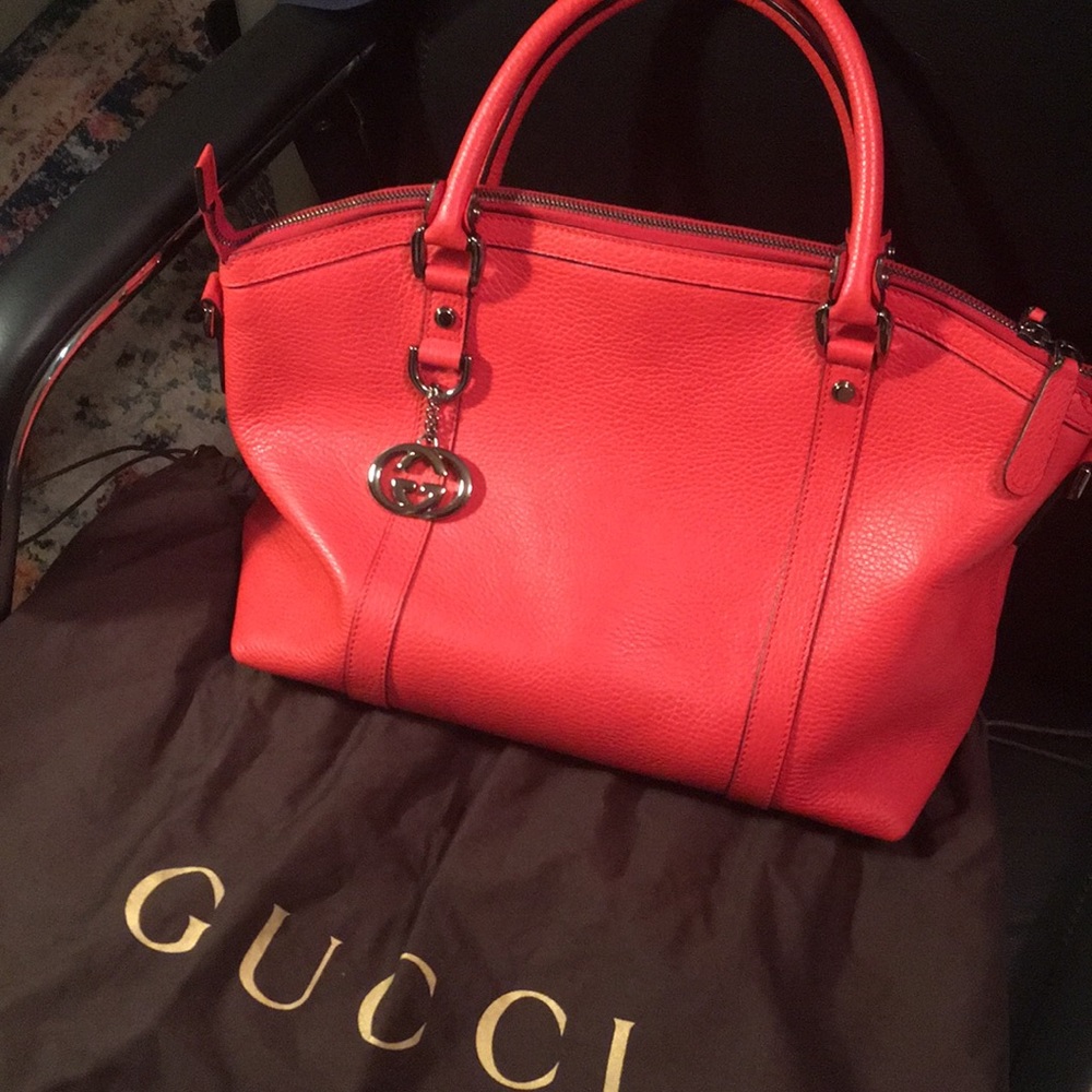 Beautiful gucci purse